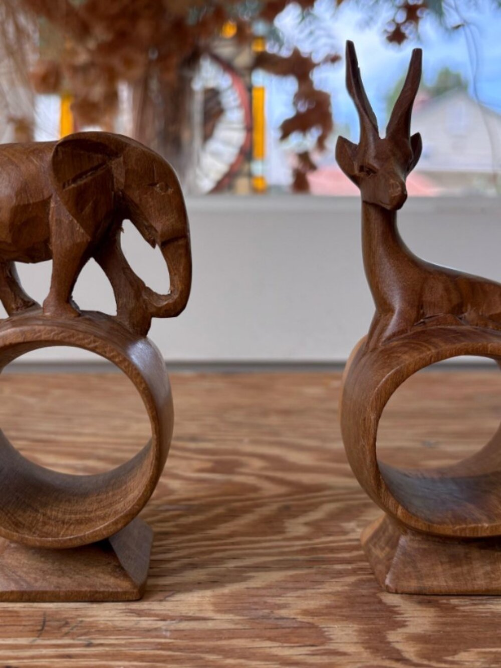 Vintage Hand-Carved Wooden Napkin Rings – Elephant & Gazelle Pair, Safari Animal